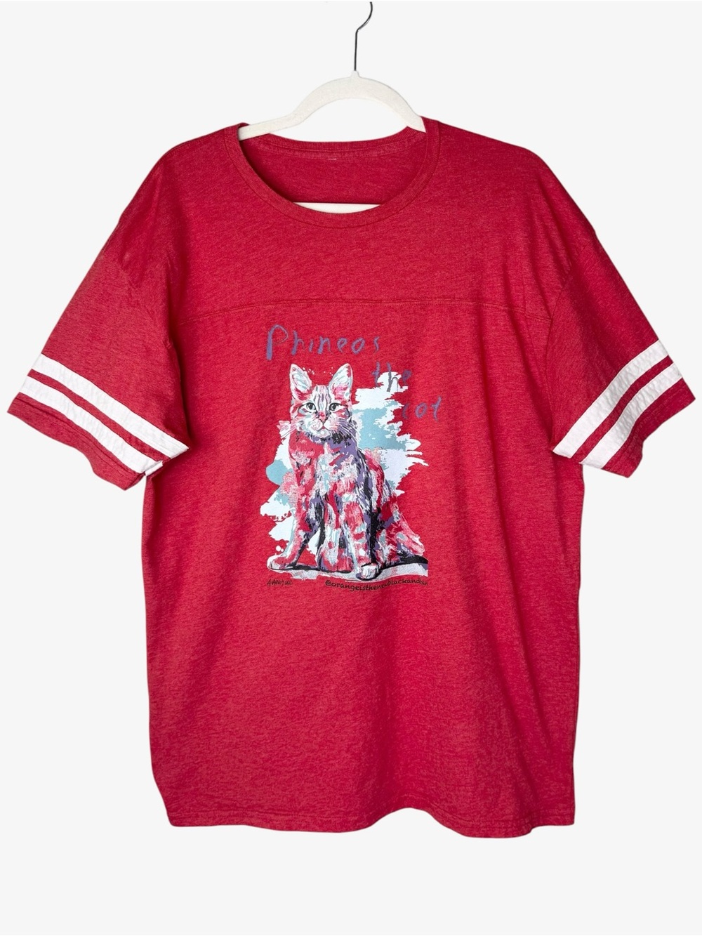 Phineas the Cat red abstract print graphic t-shirt XL Instagram Famous Kitty
